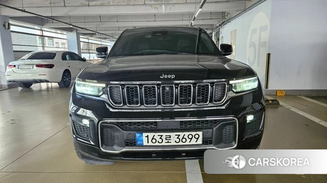 Jeep Grand Cherokee (WL) 2022 Черный из Кореи
