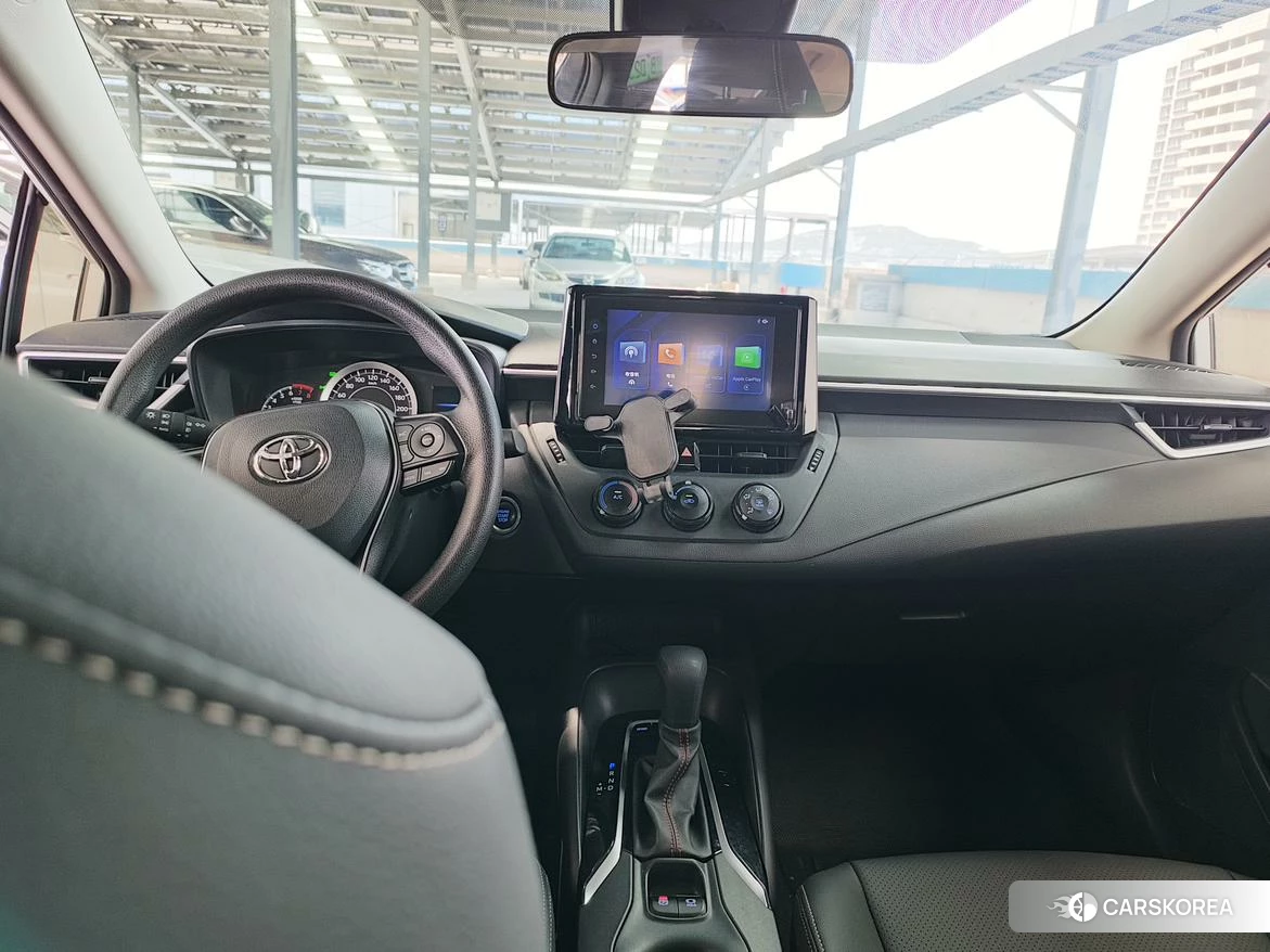 Toyota Corolla 2023 Белый из Китая