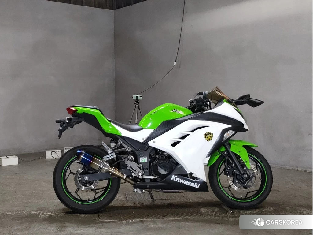 Проданный Kawasaki NINJA 250 2014 из Японии, фото 2
