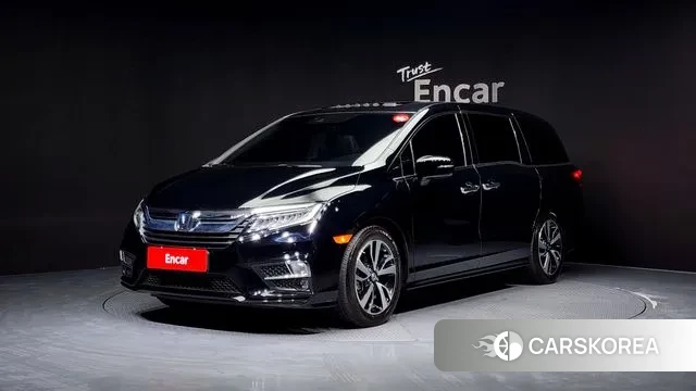 Honda Odyssey 2018 Черный из Кореи
