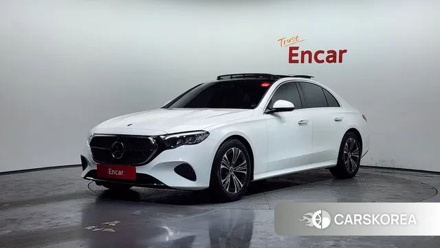 Mercedes-Benz E-Class W214 2024 Белый из Кореи