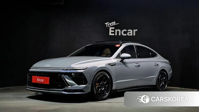 Hyundai Sonata D Edge (DN8) 2024 Светло-серебряный цвет из Кореи