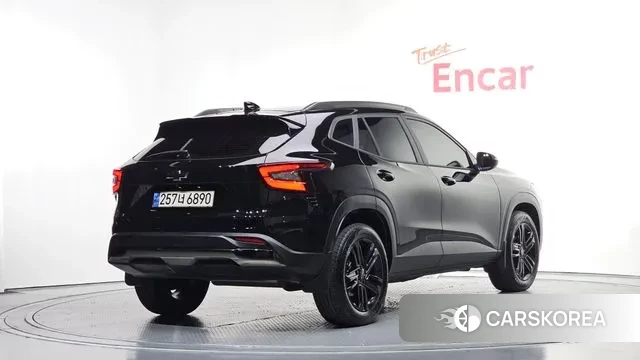 Chevrolet (GM Daewoo) Trax Crossover 2024 Черный из Кореи