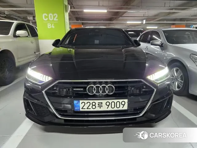 Audi A7 (4K) 2021 Черный из Кореи