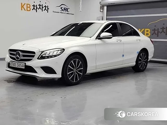 Mercedes-Benz C-Class W205 2019 Белый из Кореи