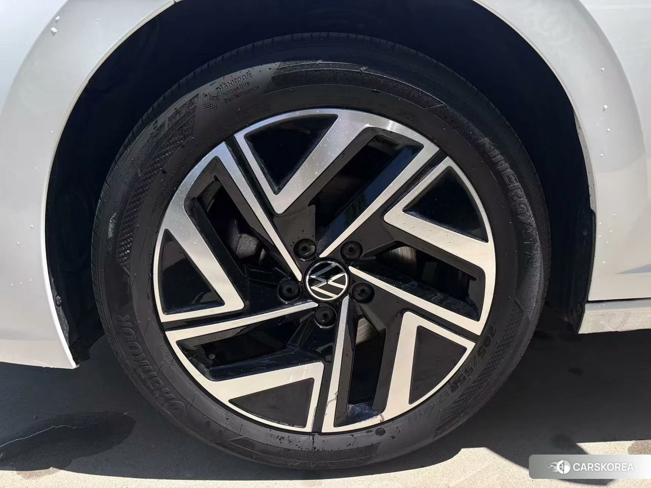 Volkswagen Sagitar 2024 Белый из Китая