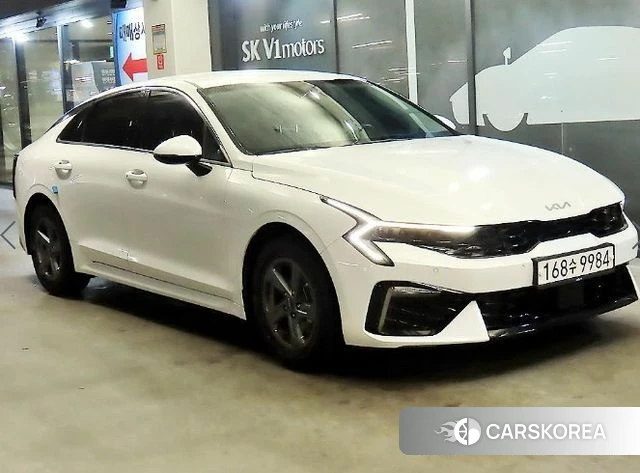 Kia The New K5 3rd generation 2024 Белый из Кореи