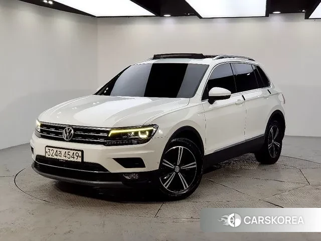 Volkswagen Tiguan second Generation 2019 Белый из Кореи