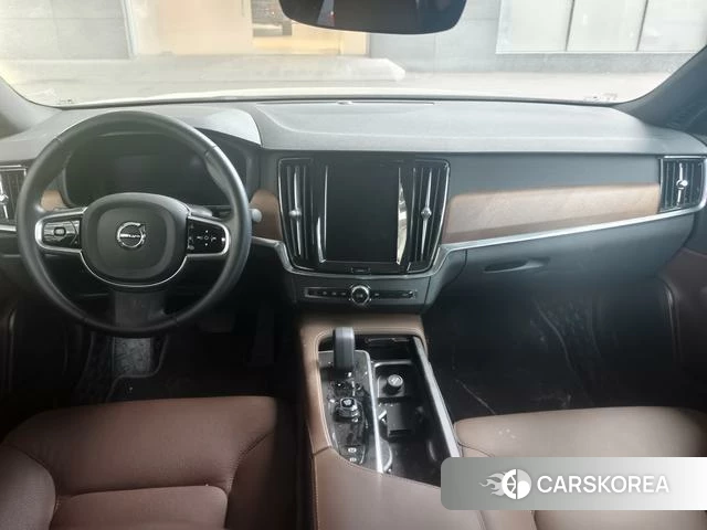 Volvo S90 2025 Темно-серый из Китая