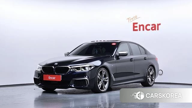 BMW 5 Series (G30) 2019 Черный из Кореи