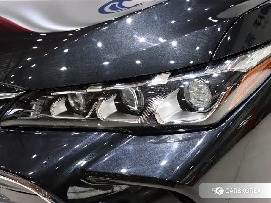 Toyota Avalon 2022 Черный из Китая