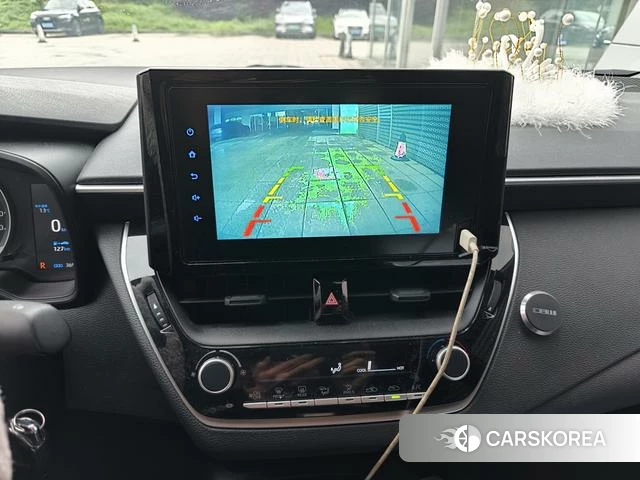 Toyota Lei Ling 2022 Белый из Китая