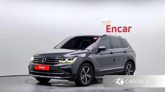 Volkswagen Tiguan second Generation 2022 Серый из Кореи
