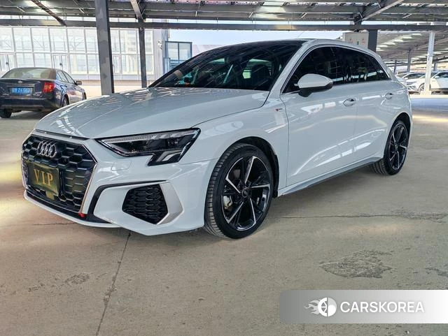 Audi A3 2023 Белый из Китая