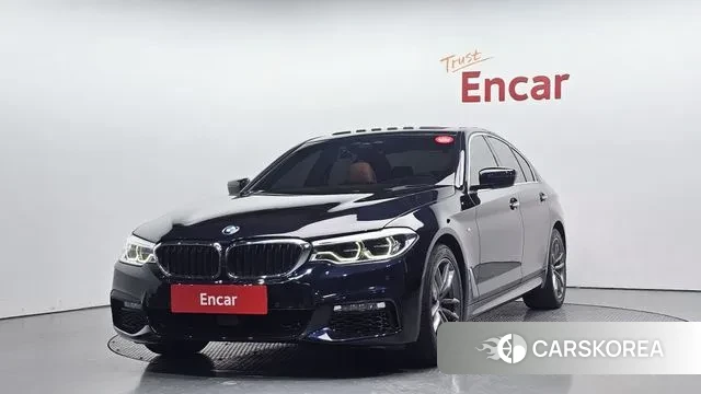 BMW 5 Series (G30) 2018 Черный из Кореи