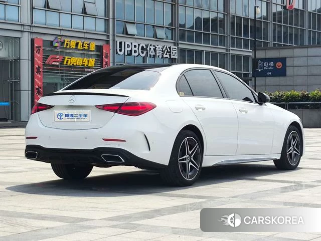Mercedes-Benz Class C 2024 Белый из Китая