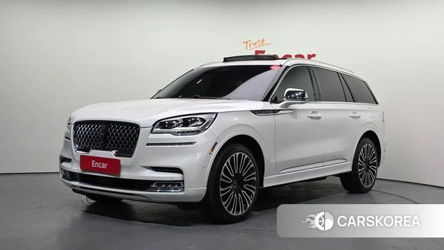 Lincoln Aviator 2nd generation 2020 Белый из Кореи