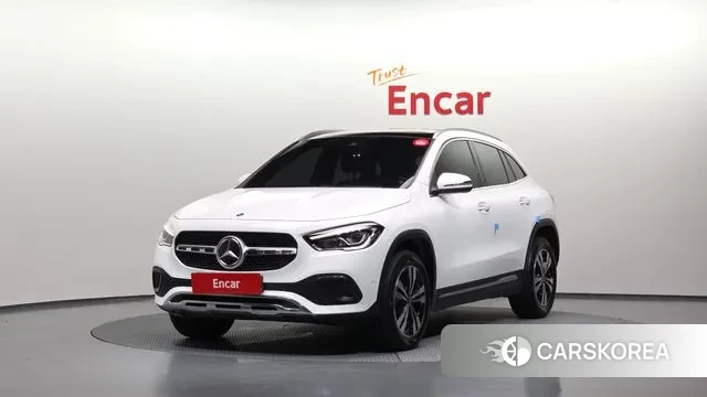 Mercedes-Benz GLA - Class H247 2021 Белый из Кореи
