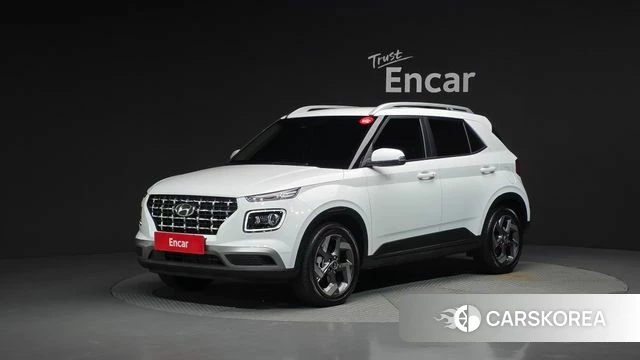 Hyundai Venue 2023 Белый из Кореи