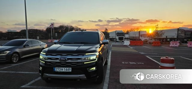 Ford Expeditation 2023 Черный из Кореи