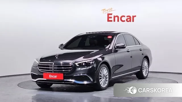 Mercedes-Benz E-Class W213 2020 Серый из Кореи