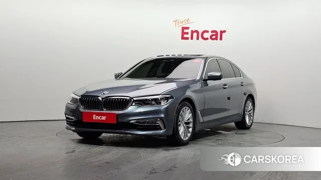BMW 5 Series (G30) 2018 Серый из Кореи