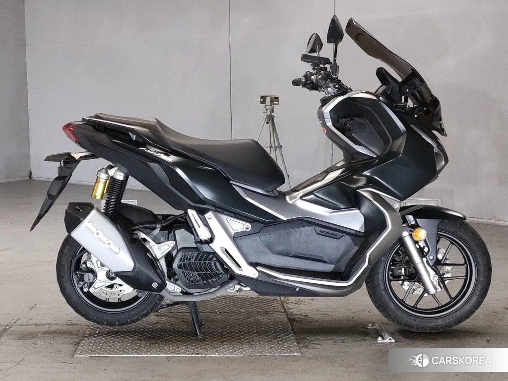 Проданный Honda ADV150 2019 из Японии, фото 2