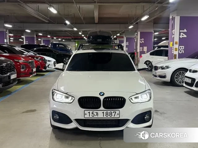 BMW 1 Series (F20) 2018 Белый из Кореи