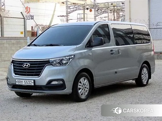 Hyundai The New Grand Starex 2019 Серебряный из Кореи