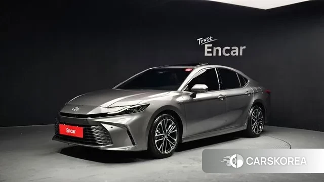 Toyota Camry (XV80) 2025 Серый из Кореи