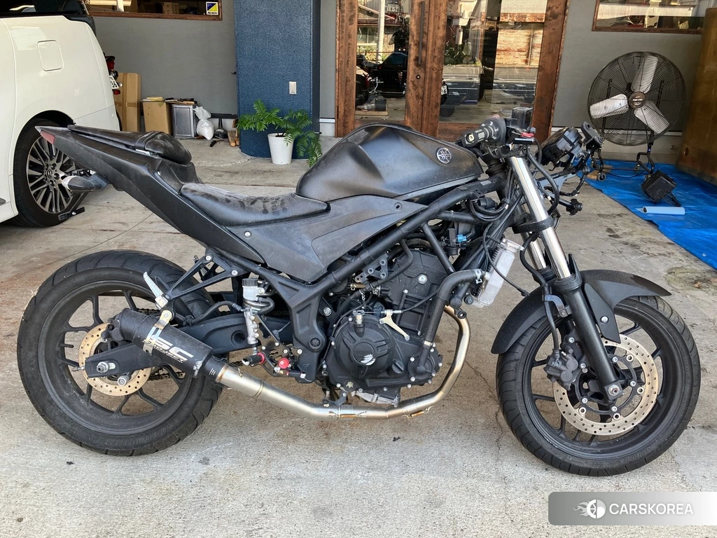 Проданный Yamaha YZF-R25 2015 из Японии