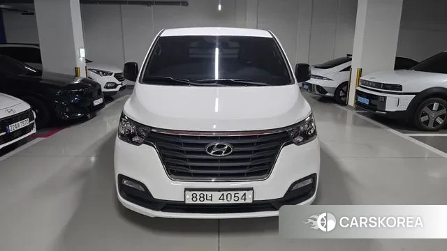 Hyundai The New Grand Starex 2019 Белый из Кореи