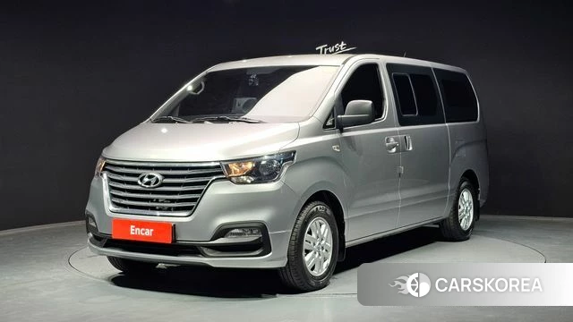 Hyundai The New Grand Starex 2020 Серебристо-серый из Кореи