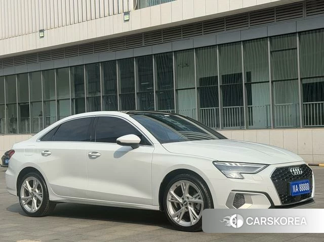 Audi A3 2021 Белый из Китая