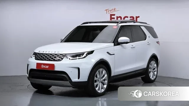 Land Rover Discovery 5 2022 Белый из Кореи