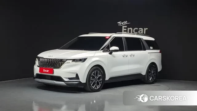 Kia Carnival 4th generation 2023 Белый из Кореи