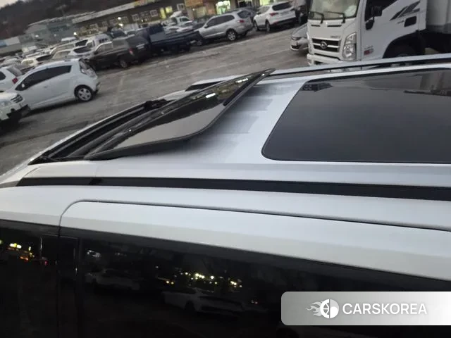 Kia Carnival 4th generation 2020 Белый из Кореи