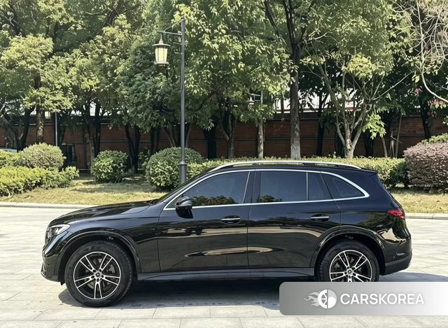 Mercedes-Benz GLC 2025 Черный из Китая