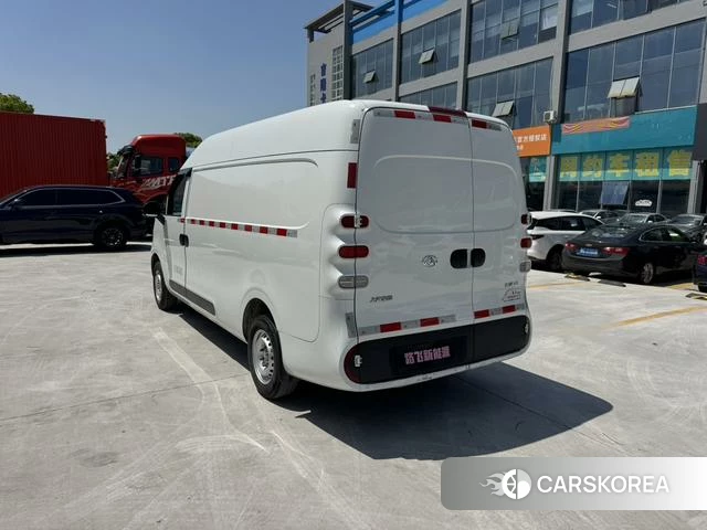 Chase Dana V1 2025 Белый из Китая