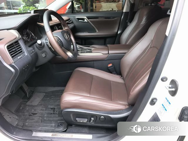 Lexus RX 2022 Белый из Китая