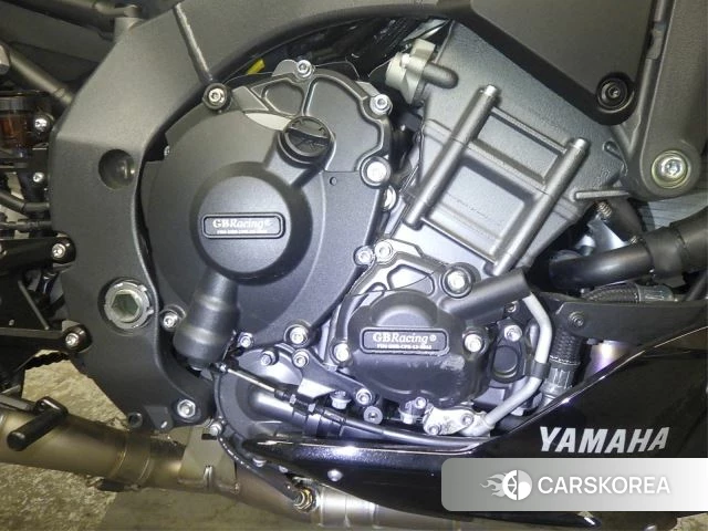 Engine photo