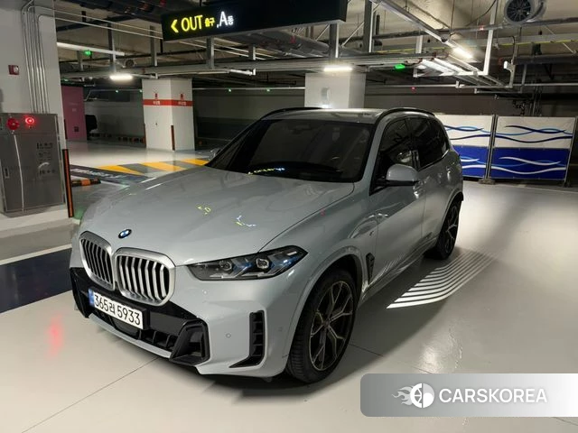 BMW X5 (G05) 2026 Серебристо-серый из Кореи