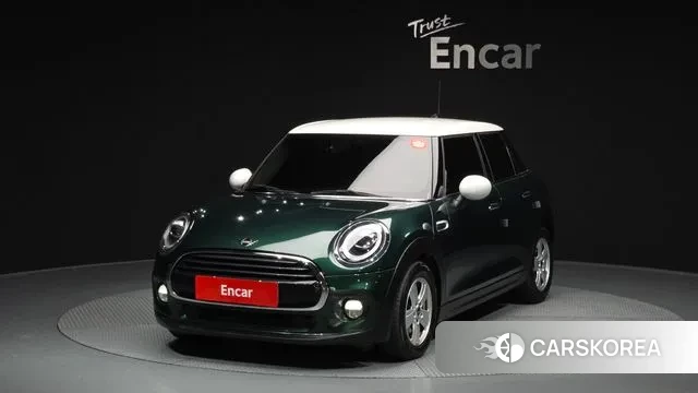Mini Cooper 2018 Темно-зеленый из Кореи