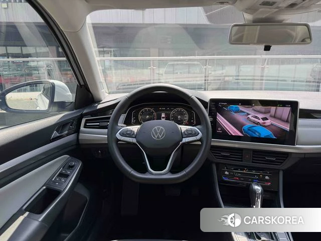 Volkswagen Bora 2022 Белый из Китая