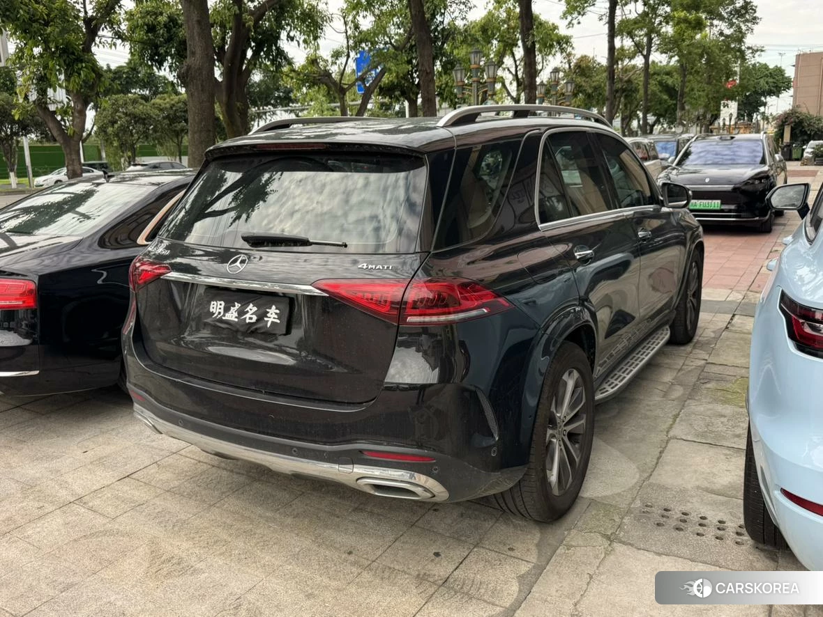 Mercedes-Benz GLE (import) 2021 Черный из Китая