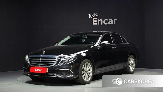 Mercedes-Benz E-Class W213 2018 Черный из Кореи