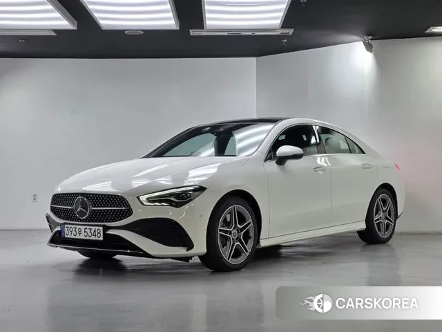 Mercedes-Benz CLA-Class C118 2024 Белый из Кореи