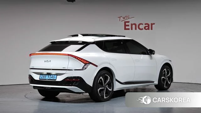 Kia EV6 2022 Белый из Кореи