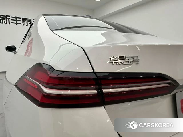 BMW 5 series id 3890118 из Китая