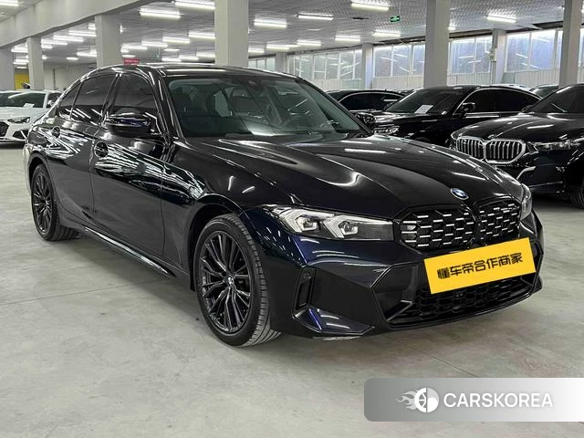 BMW 3 series 2023 Черный из Китая